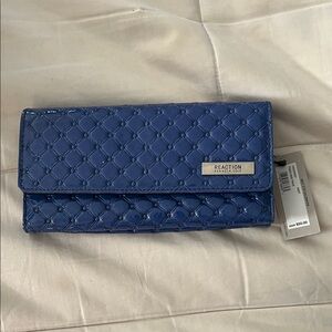 Reaction Kenneth Cole Quilted Blue Wallet